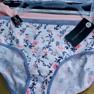 Nwt Laura Ashley  ladies Cotton Briefs size XLARGE